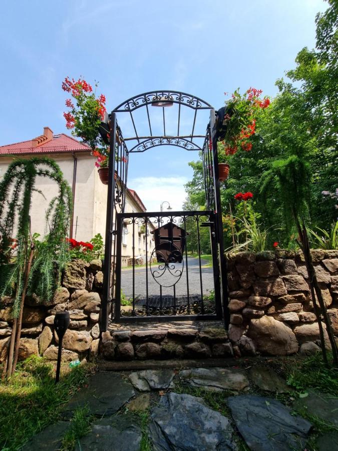 Apartamenty U Bodzia Stronie Slaskie Luaran gambar